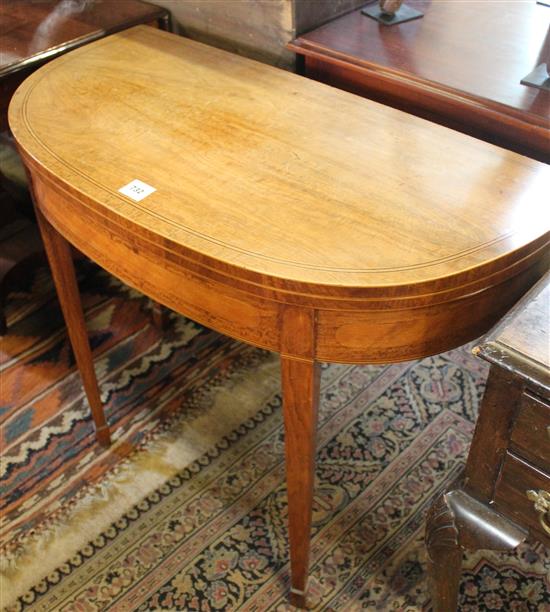 A Regency satinwood tea table, W.3ft